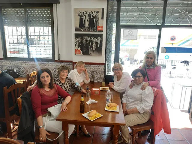 Cafe Bar Meson Sierra Nevada