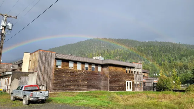 Mt Layton Hot Springs Resort