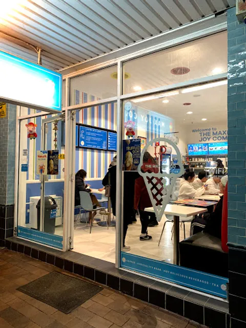 The Max Joy Co Eastwood