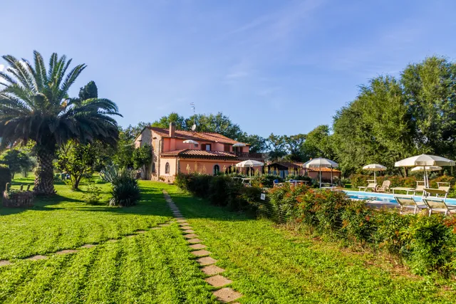 Agriturismo Bio Fattoria Casetta - Appartamenti a 20 km da Follonica e Massa Marittima