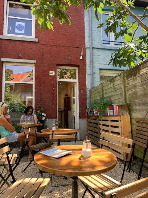 ricki koffie&boek Kessel-Lo