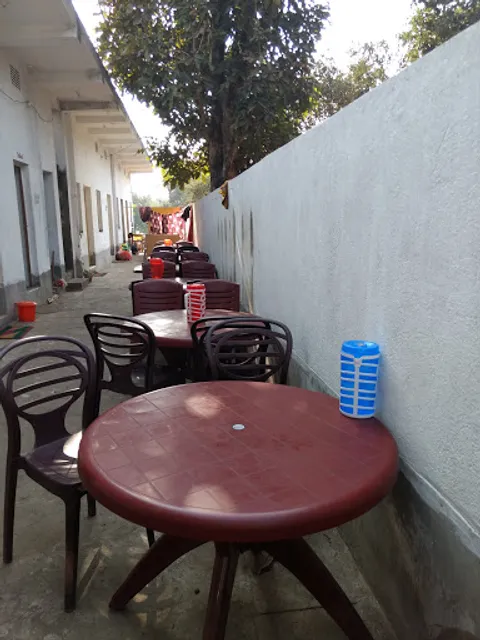 MAA HOTEL AND RESTAURANT