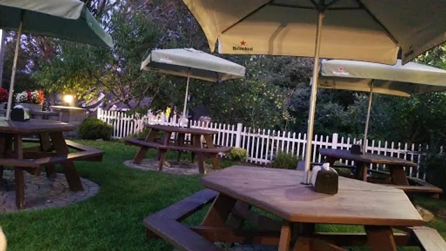 Seacoast Pizza & Pasta