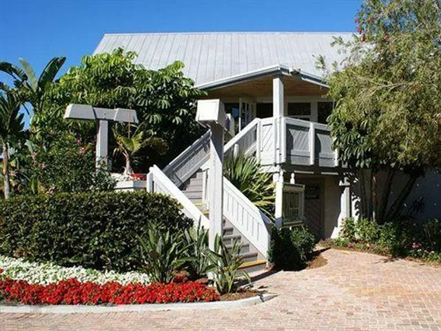 Casa Ybel Beach Resort