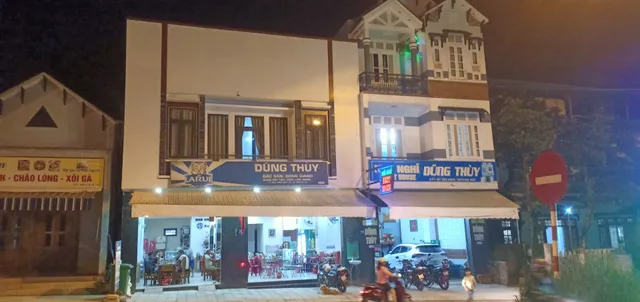 DũngThùy Hotel & Restaurant
