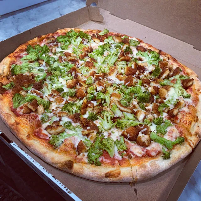 Santiago First Family Pizzeria