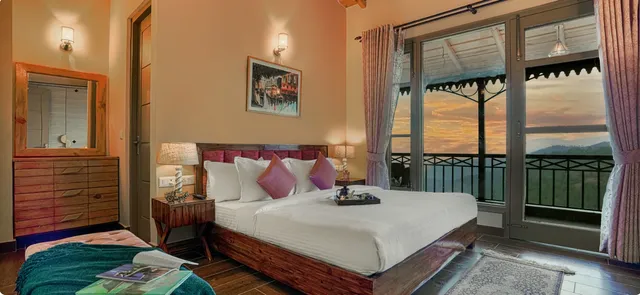 SaffronStays Edelweiss Estate: Bluebell House in Ranikhet