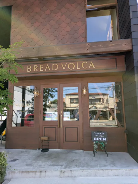 BREAD VOLCA