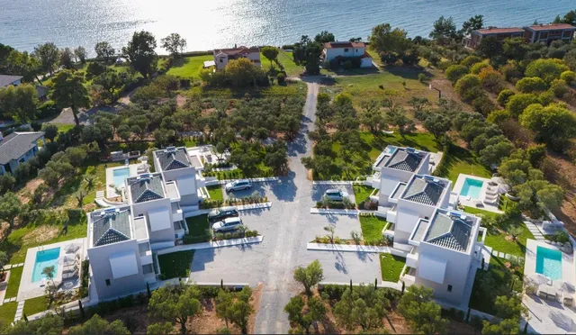 Elia Luxury Villas by EliaMare