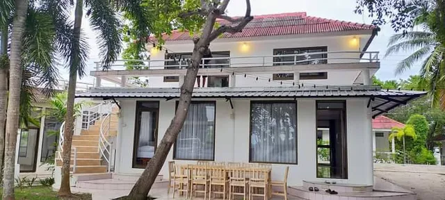 Laytrang Pakmeng Marina Spa & Resort.