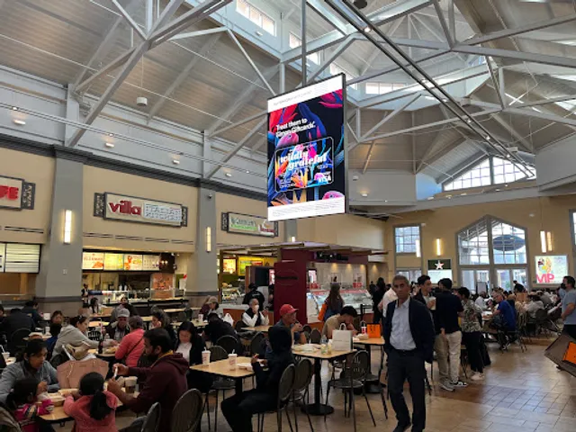 Food Court @ San Francisco Premium Outlets