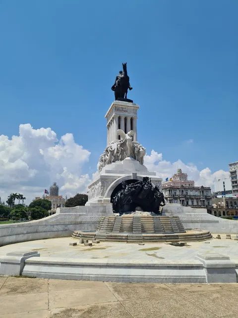 Maximo Gomez Monument