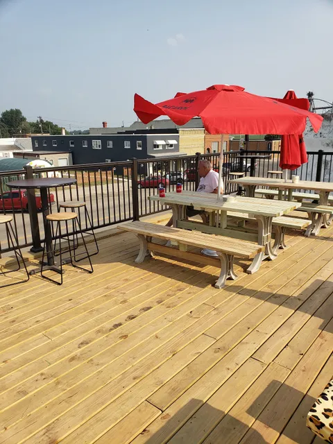 Good Friends Bar and Grill