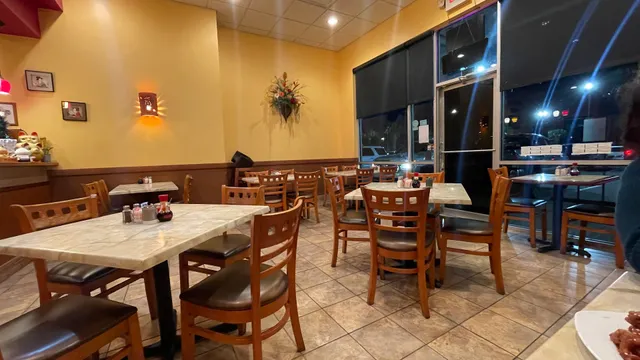 Lakeside Shopping Center