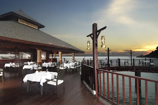 Pahn-Thai Restaurant