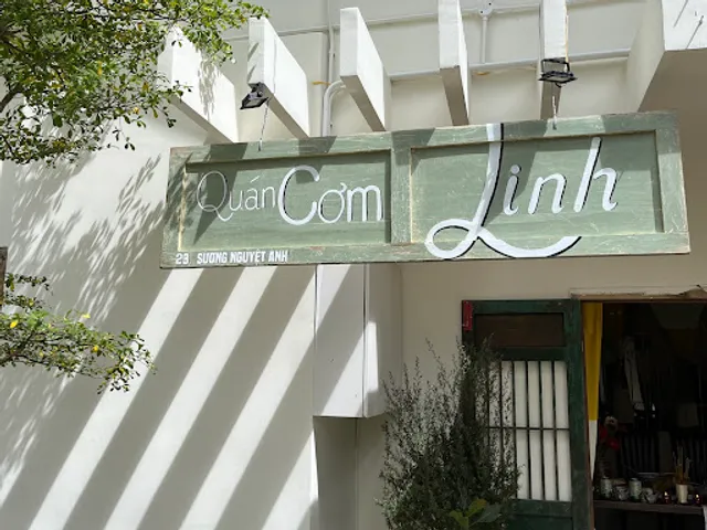 Quán cơm Linh Đà Lạt - Sương Nguyệt Anh