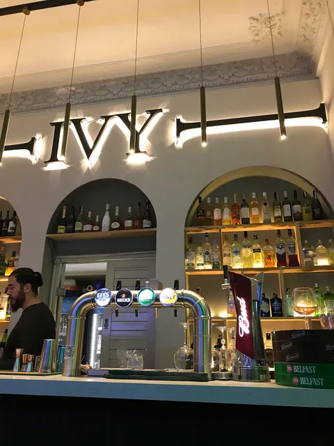 IVY Gastro Pub