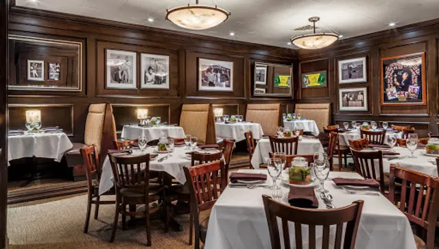 Bob's Steak & Chop House - Downtown Austin