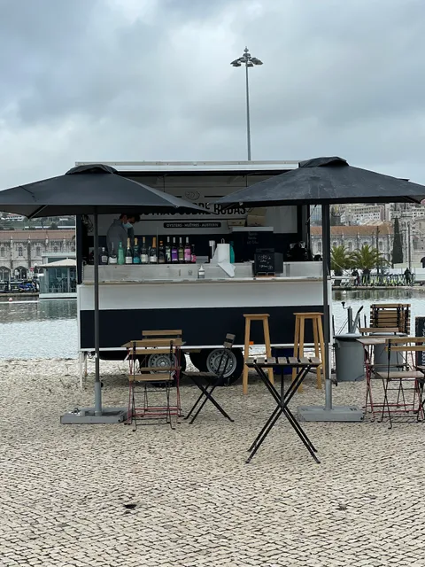Restaurante Ostras Sobre Rodas (Belém)