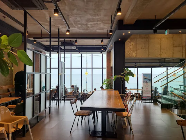 Twosome Place Donghae Eodal Beach Branch