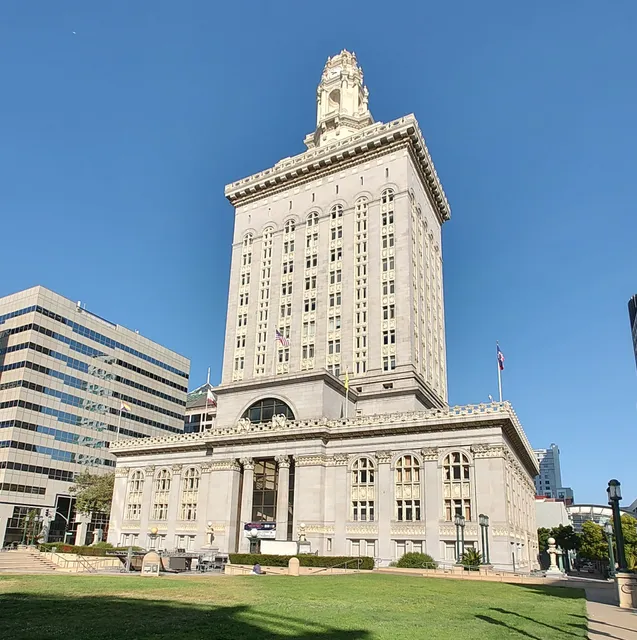 Oakland City Hall