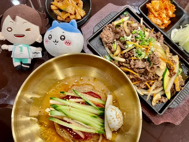 Seoul Gamjatang - Korean Restaurant Toronto | Pork Bone Soup