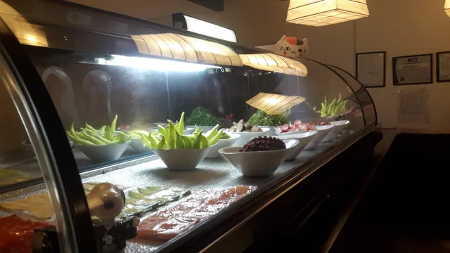 MW sushi bar