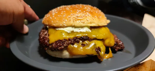 DUALITY SMASH BURGER