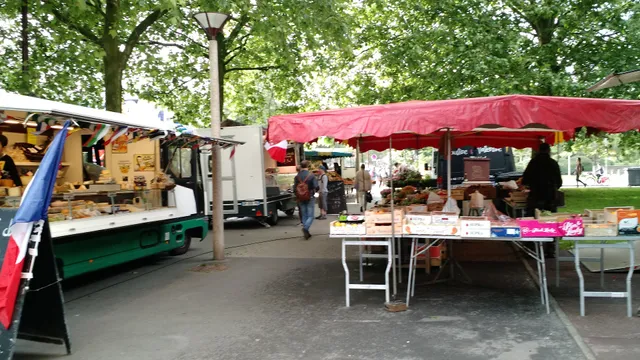 Marché Saint Sauveur