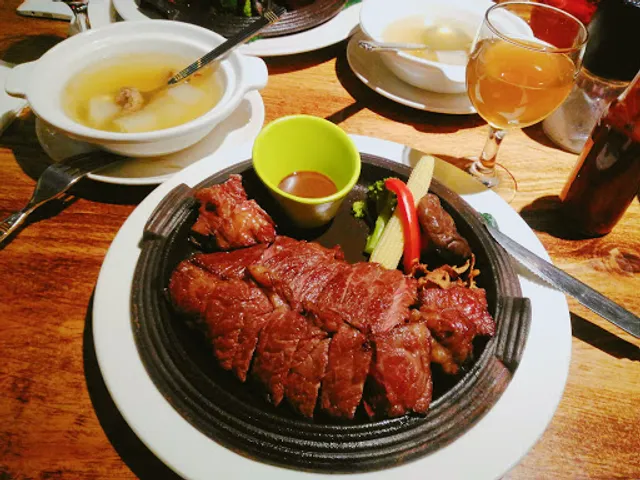 肉塊餐桌 （原肉塊牛排）Meatloaf Steakhouse+Diner