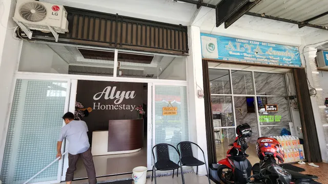 Alya homestay