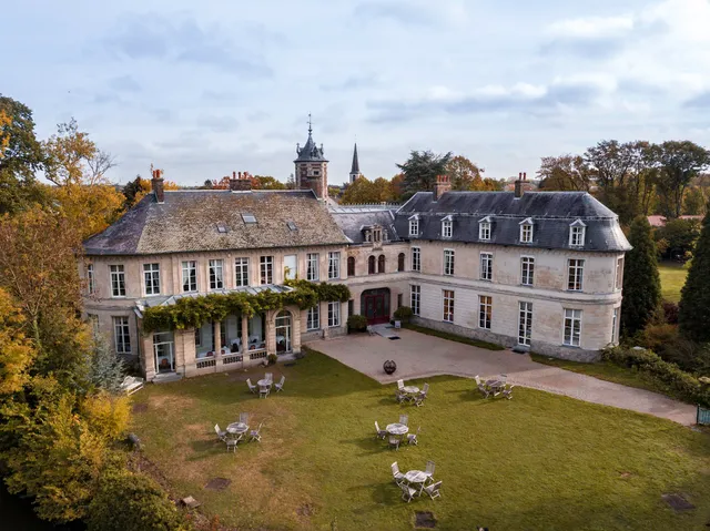 Le Château D'Aubry Valenciennes