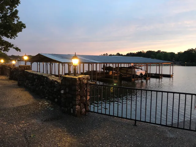 Hamilton Harbor Resort