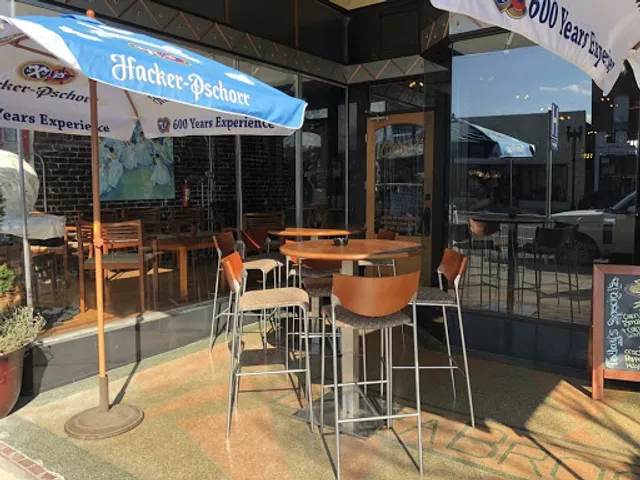 Crispy's Springfield Gallery