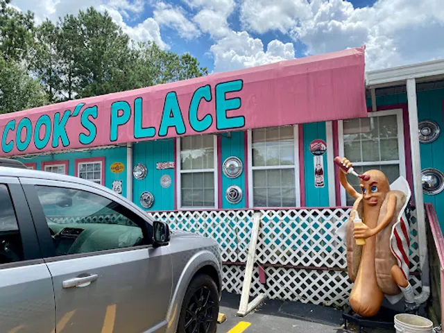 Cook's Place Hotdogs