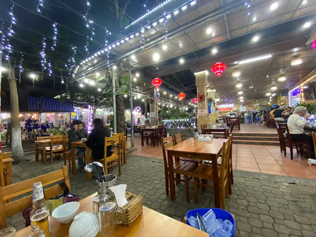 Quán Nhậu Minh Hoàng hải sản tươi ngon giá rẻ tại Đà Nẵng