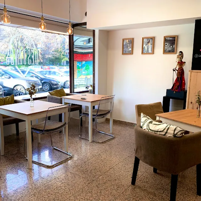 Cafetería Café Destinos by Carola