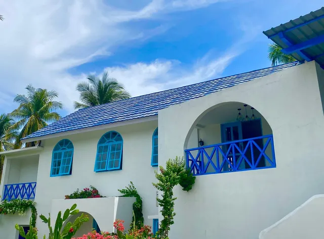 Anjo Maumere - Hotel, Restaurant and Events