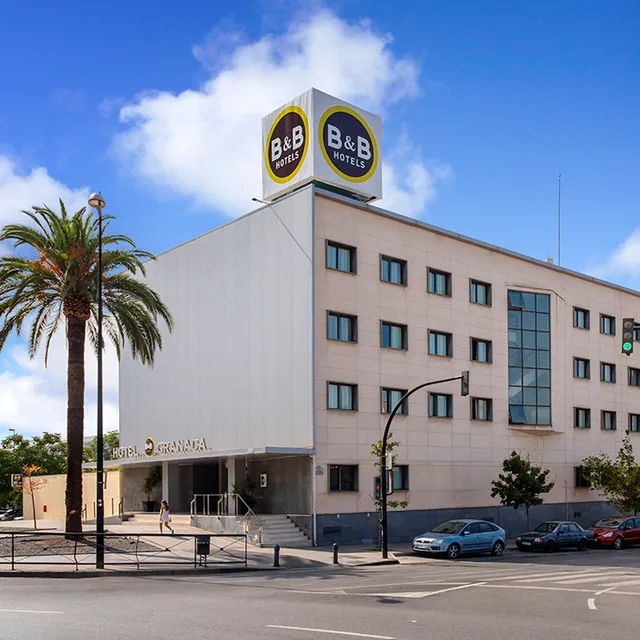 B&B HOTEL Granada Estación