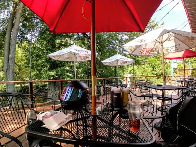 Choppers Bar and Grill