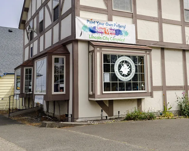 Lincoln City Ceramics