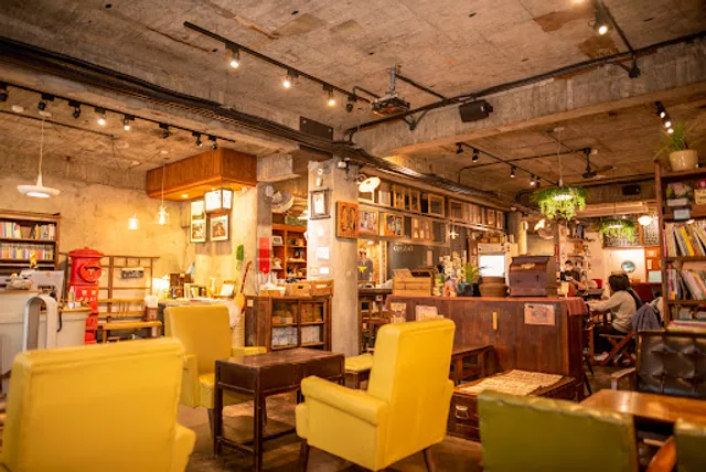 特有種商行電影咖啡館 Realguts cafe