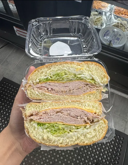 BIG APPLE DELI&GRILL