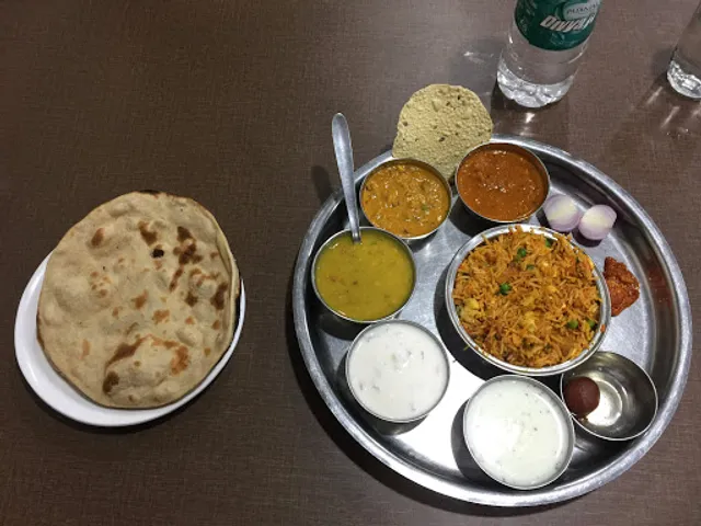 Shabari Pure Vegetarian Restaurant