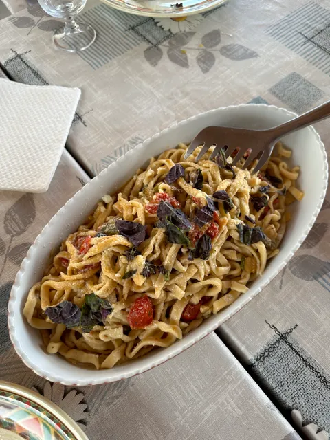 Valentino’s Cooking Class on the farm