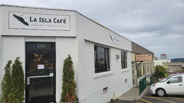 La Isla Café