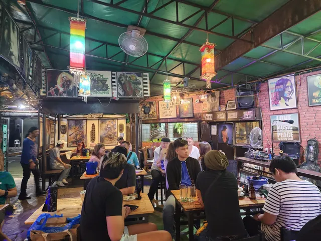 Bamboo Giant Garden Restaurant & Bar Malate