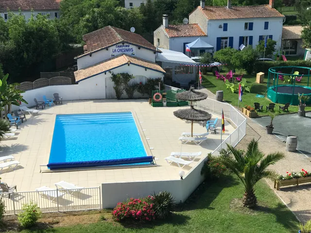 Camping Ushuaïa Villages La Chesnays