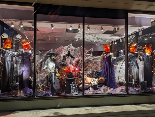 Berkshire Common Shopping Center