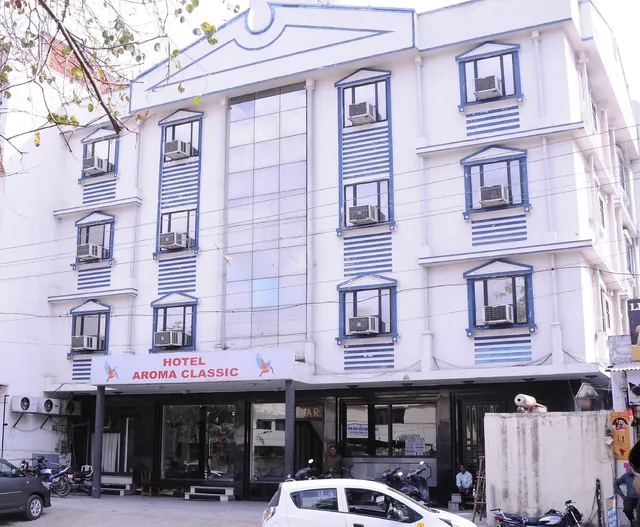 Hotel Aroma Classic